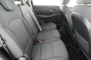 Kia Carens  1.6 GDI 