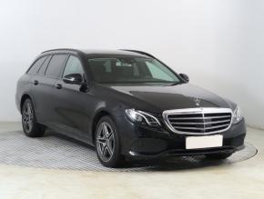 Mercedes-Benz E  E 220 d 4MATIC 