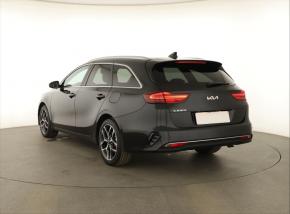 Kia Ceed  1.5 T-GDI Top 