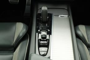 Volvo XC60  B5 R-Design 
