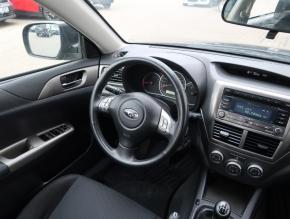 Subaru Impreza  2.0R 