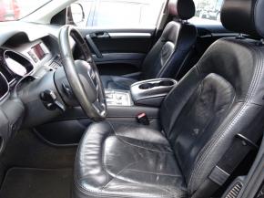 Audi Q7  3.0 TDI 
