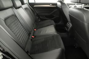 Volkswagen Passat  2.0 TDI 