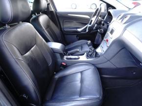 Ford Mondeo  1.8 TDCi Titanium 