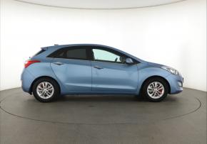 Hyundai i30  1.6 GDI 