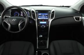 Hyundai i30  1.6 GDI 