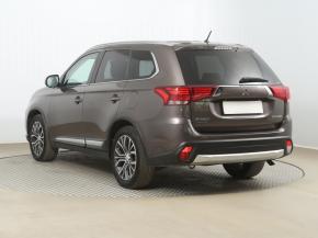 Mitsubishi Outlander  2.2 DI-D 