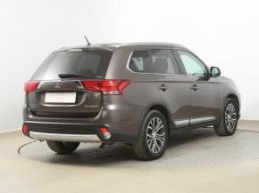 Mitsubishi Outlander  2.2 DI-D 