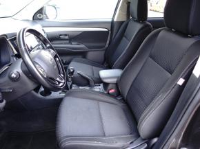 Mitsubishi Outlander  2.2 DI-D 