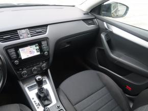 Škoda Octavia  2.0 TDI Elegance 