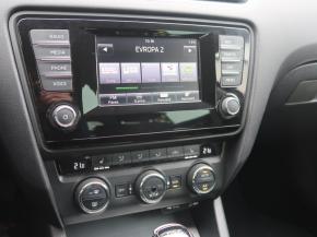 Škoda Octavia  2.0 TDI Elegance 