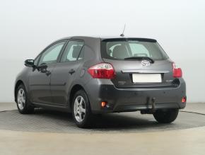 Toyota Auris  1.3 Dual VVT-i 