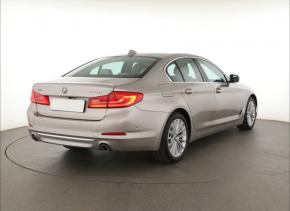 BMW 5  520d xDrive Luxury Line