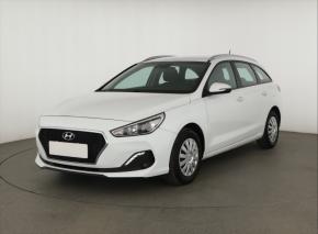 Hyundai i30  1.4 CVVT 