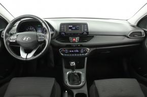 Hyundai i30  1.4 CVVT 