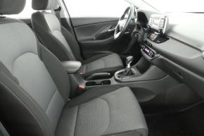 Hyundai i30  1.4 CVVT 