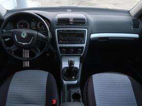Škoda Octavia  1.6 TDI Ambition Plus 