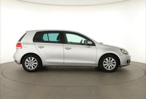 Volkswagen Golf  1.2 TSI 
