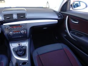 BMW 1  118i 
