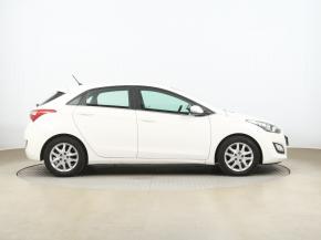 Hyundai i30  1.6 MPI 