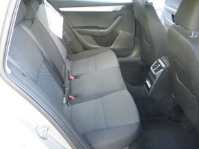 Škoda Octavia  1.4 TSI Ambition 