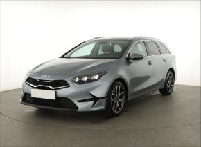 Kia Ceed  1.6 CRDi Top 