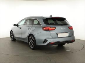 Kia Ceed  1.6 CRDi Top 