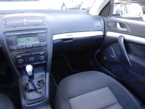 Škoda Octavia  Scout 2.0 TDI 