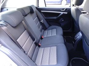 Škoda Octavia  Scout 2.0 TDI 