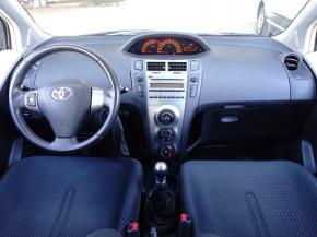 Toyota Yaris  1.33 Dual VVT-i 