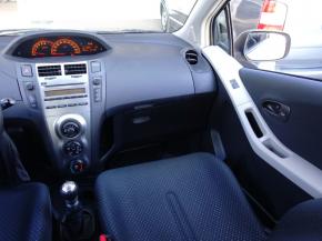Toyota Yaris  1.33 Dual VVT-i 