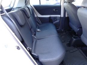 Toyota Yaris  1.33 Dual VVT-i 
