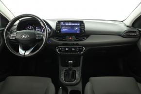 Hyundai i30  1.5 T-GDI MHEV Smart 