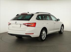 Škoda Superb  2.0 TDI Ambition 