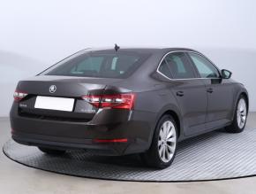 Škoda Superb  2.0 TDI Laurin&Klement 