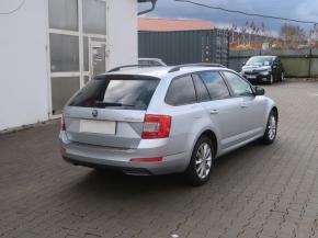 Škoda Octavia  1.6 TDI Elegance 