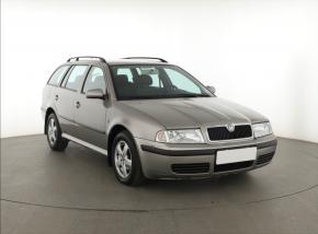 Škoda Octavia  1.6 Tour 