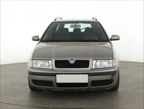 Škoda Octavia  1.6 Tour 