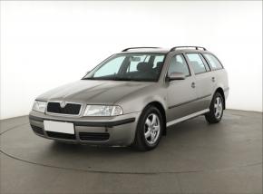 Škoda Octavia  1.6 Tour 