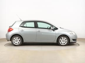 Toyota Auris  1.3 Dual VVT-i 
