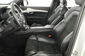 Volvo XC90  B5 AWD 