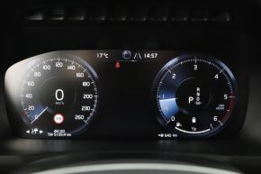 Volvo XC90  B5 AWD 