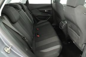 Peugeot 3008  1.5 BlueHDi 