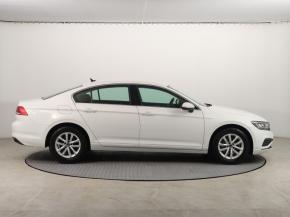 Volkswagen Passat  1.5 TSI 