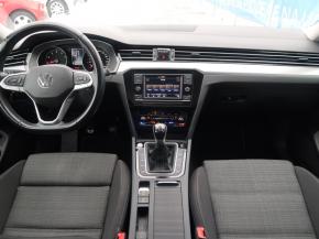 Volkswagen Passat  1.5 TSI 