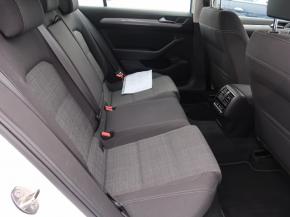 Volkswagen Passat  1.5 TSI 
