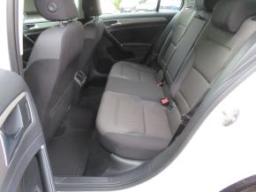 Volkswagen Golf  1.2 TSI Trendline 