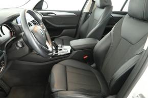 BMW X3  xDrive20i 