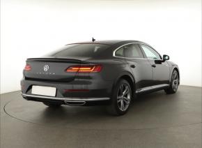 Volkswagen Arteon  2.0 TDI R-line 