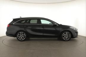 Kia Ceed  1.5 T-GDI GT Line 